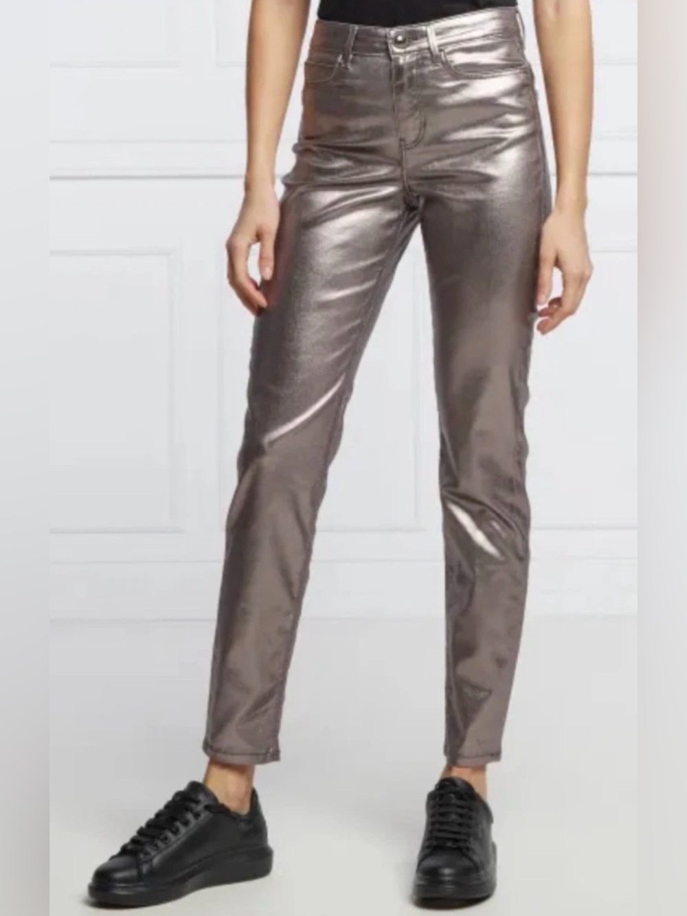 Guess 1981 Skinny High Rise Women’s Coated Jeans Metallic Platinum Size 28 NWT